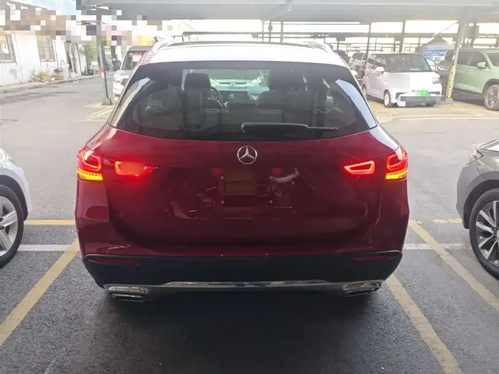 Mercedes-Benz GLA — фото 6