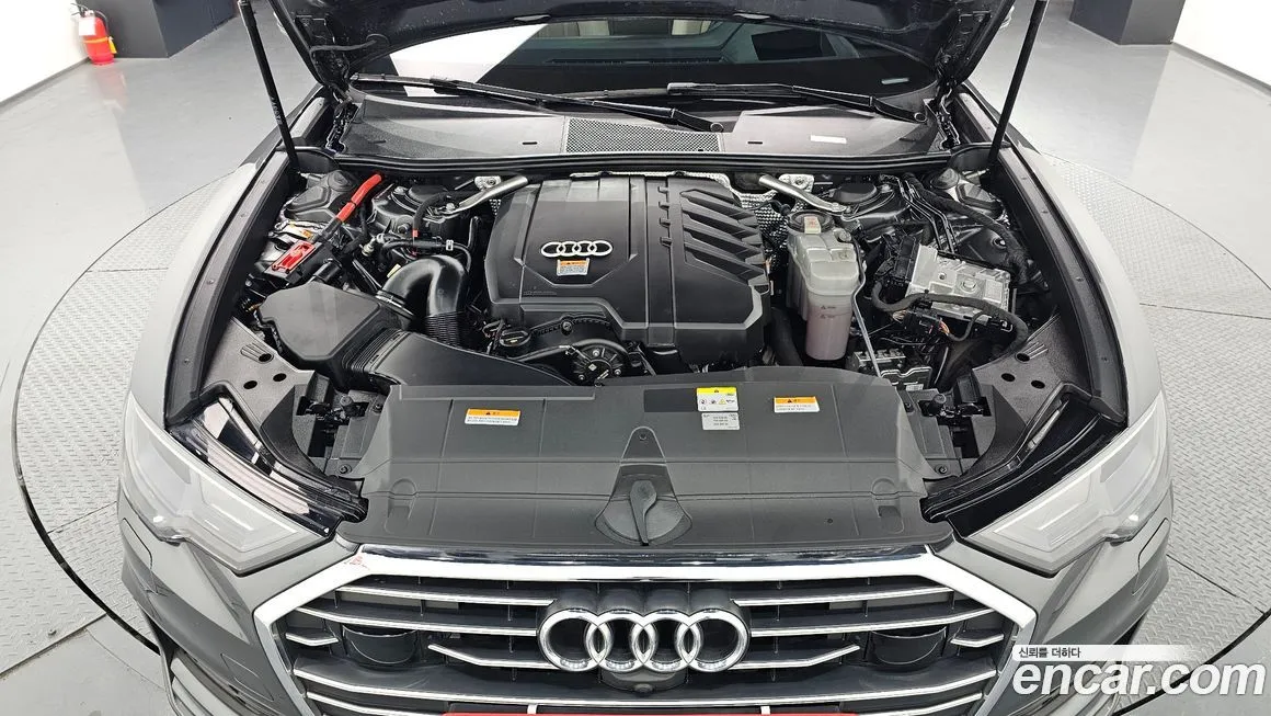 Audi A6 — фото 2