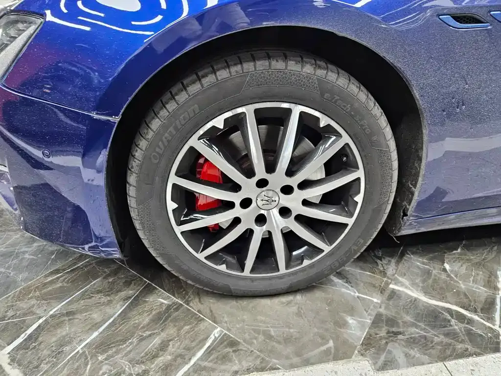 Maserati Ghibli — фото 7