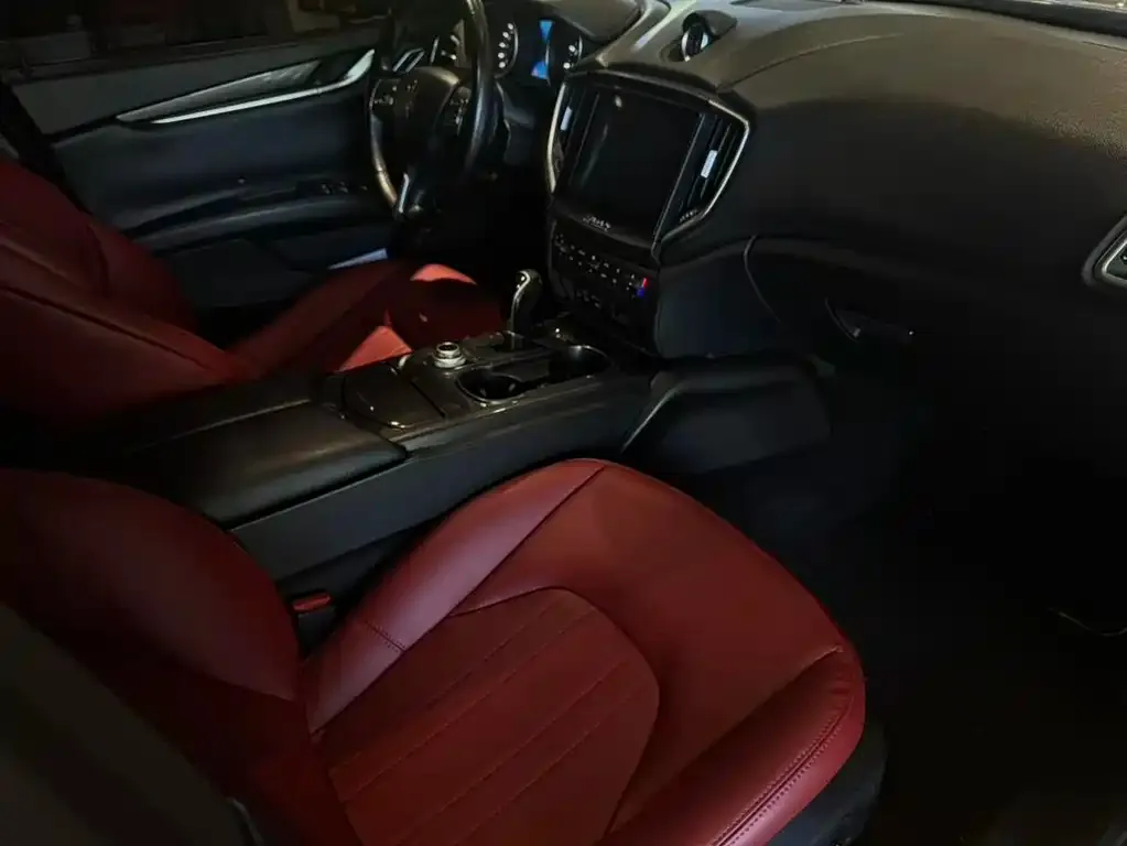 Maserati Ghibli — фото 3