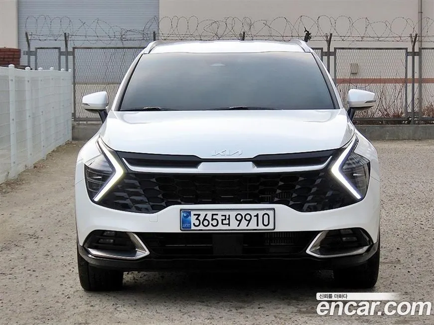 Kia Sportage — фото 1