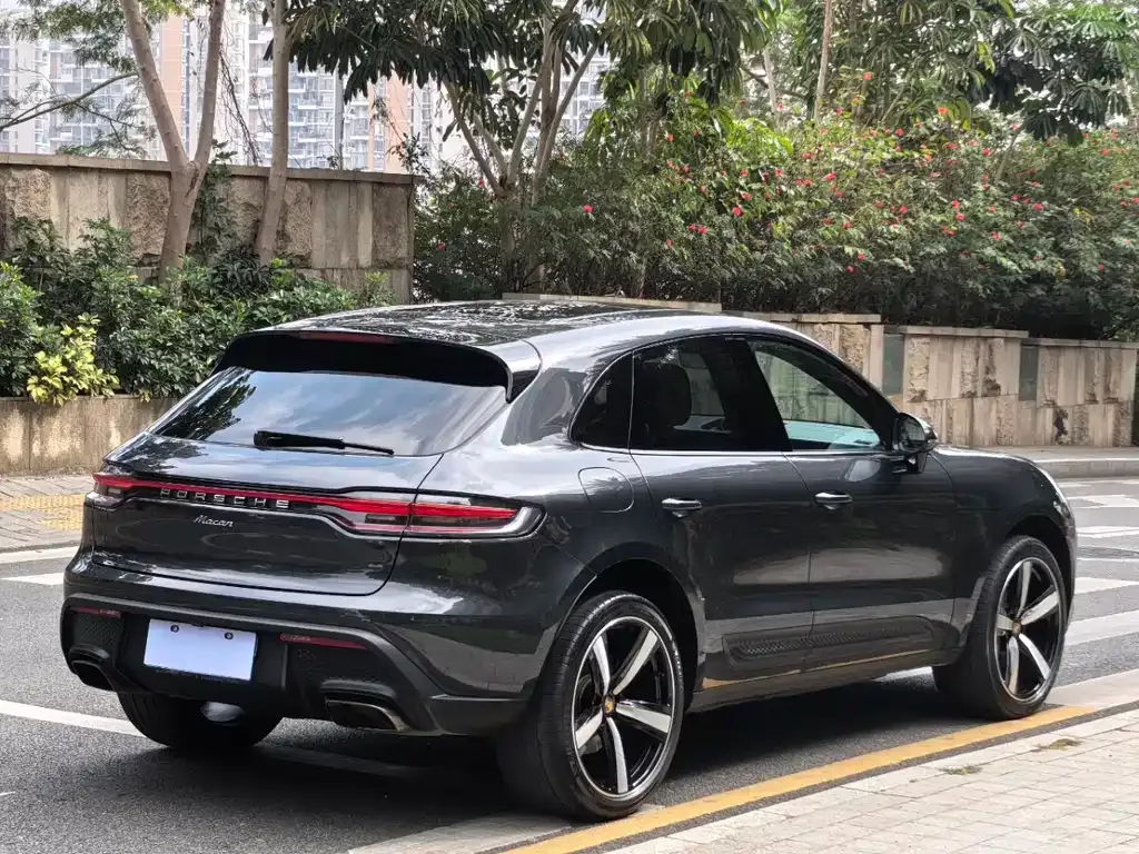 Porsche Macan — фото 9