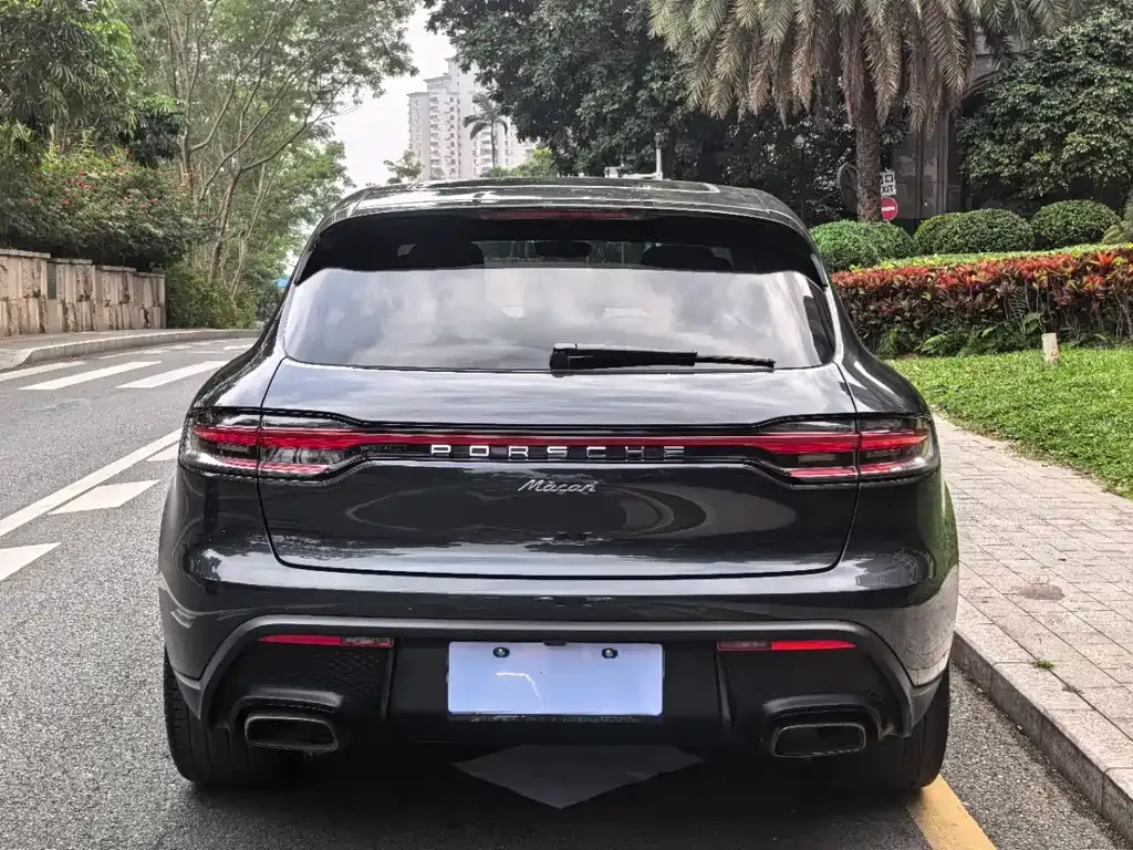 Porsche Macan — фото 8