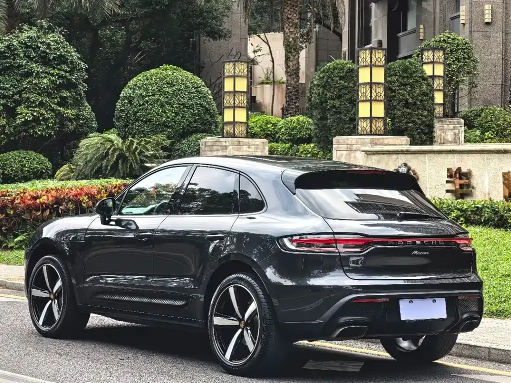 Porsche Macan — фото 7