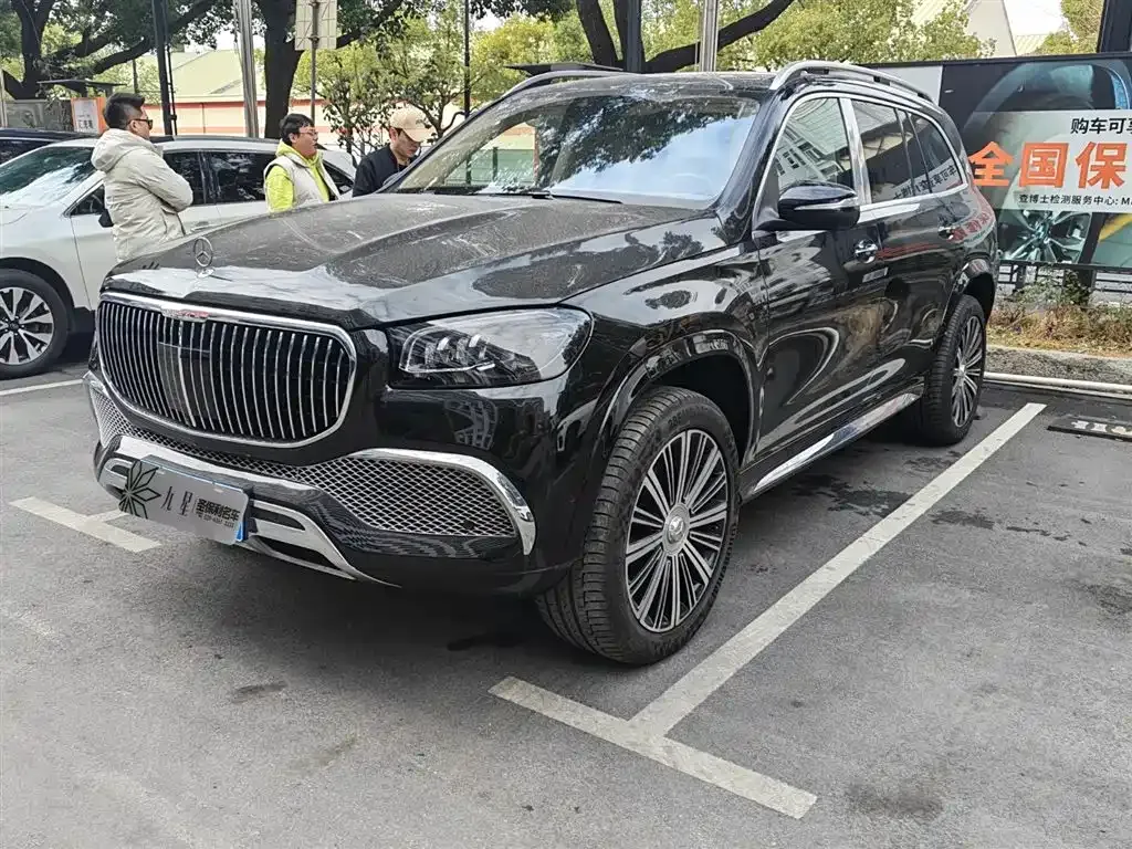 Mercedes-Benz GLS — фото 1