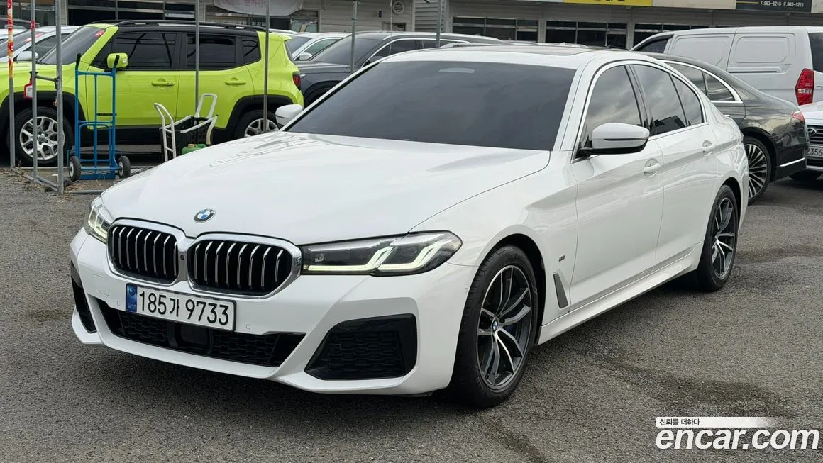 BMW 5-Series — фото 1