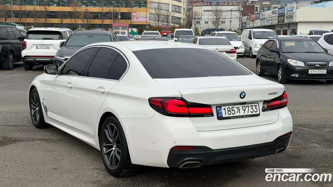 BMW 5-Series — фото 2
