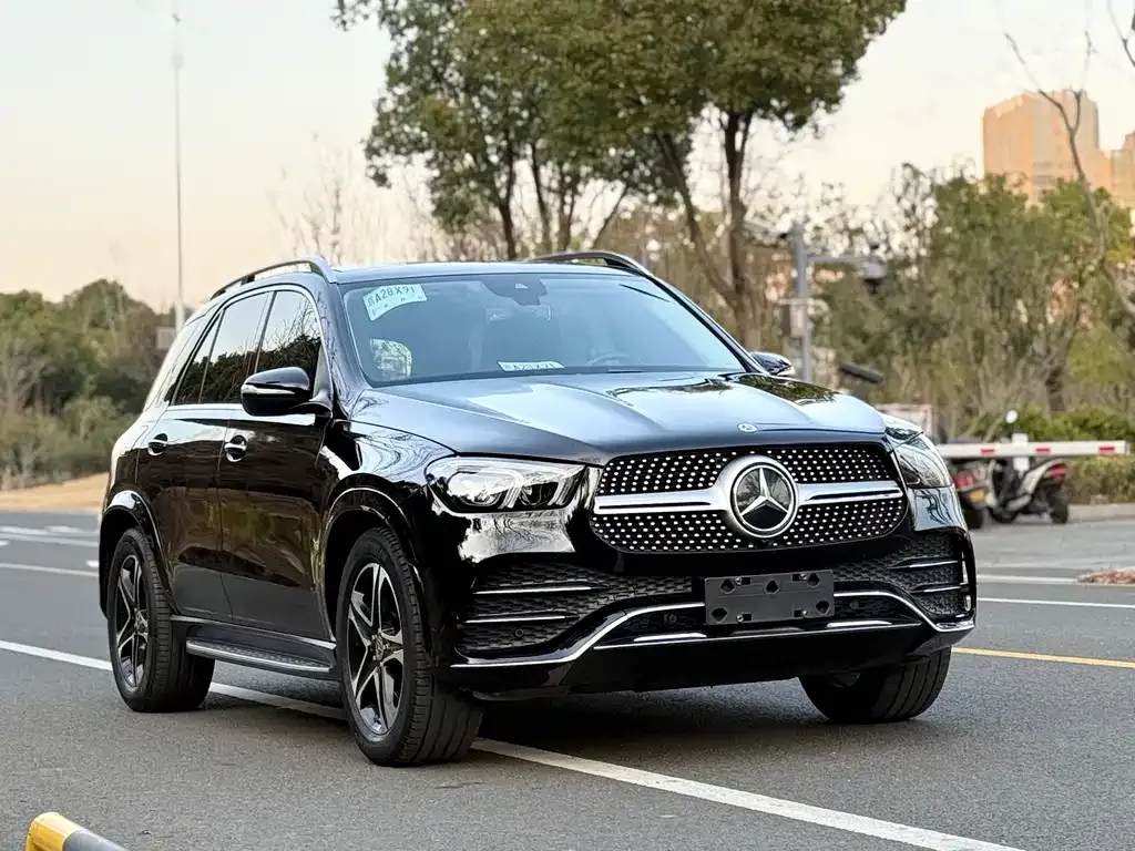 Mercedes-Benz GLE — фото 9