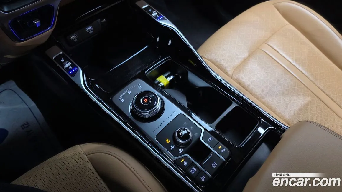 Kia Sorento — фото 7