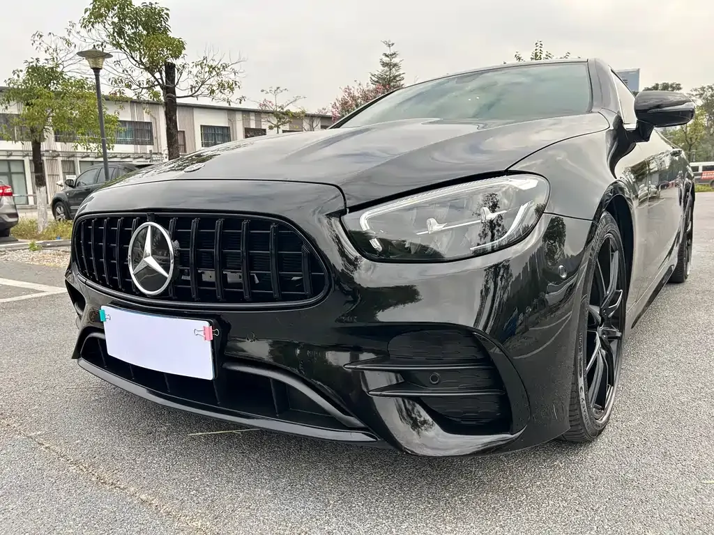 Mercedes-Benz E-Class (Import) — фото 7