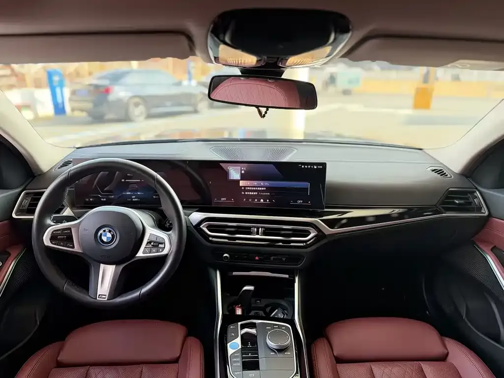 BMW i3 — фото 4
