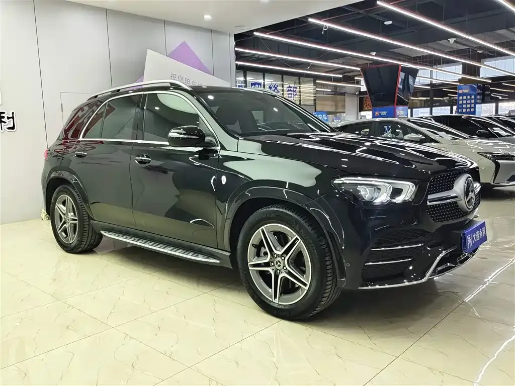 Mercedes-Benz GLE — фото 7