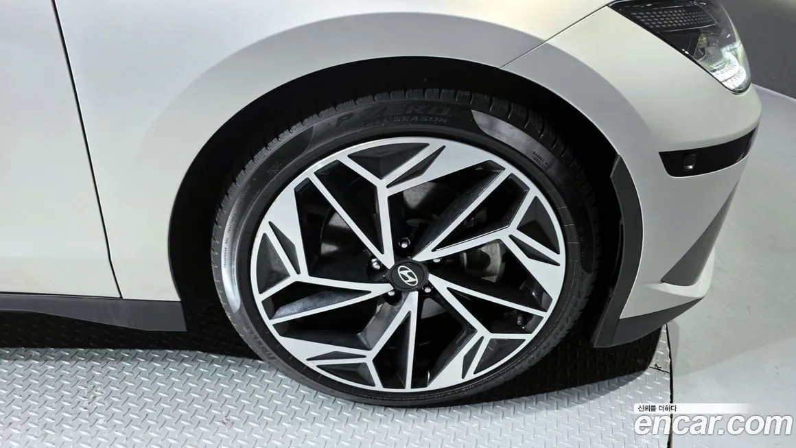 Hyundai Ioniq6 — фото 5