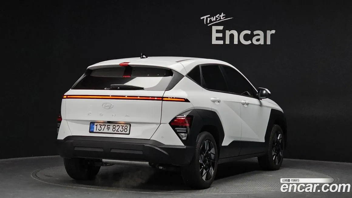 Hyundai Kona — фото 3