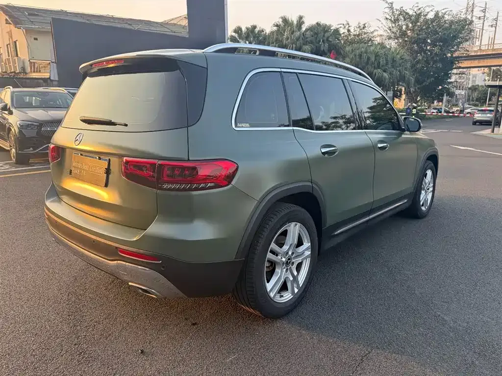 Mercedes-Benz GLB — фото 10