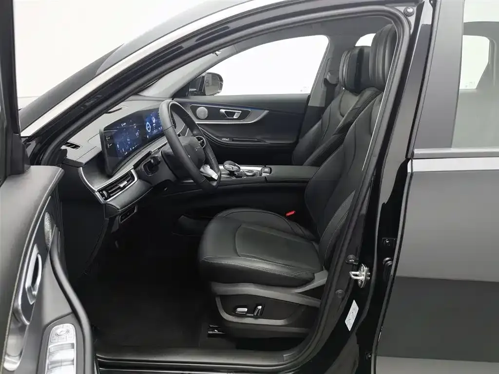 Chery Tiggo 8 PRO — фото 8