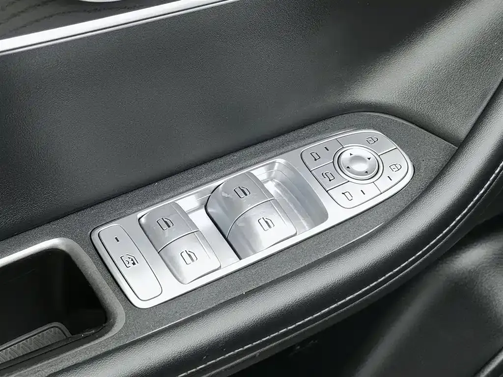 Chery Tiggo 8 PRO — фото 10