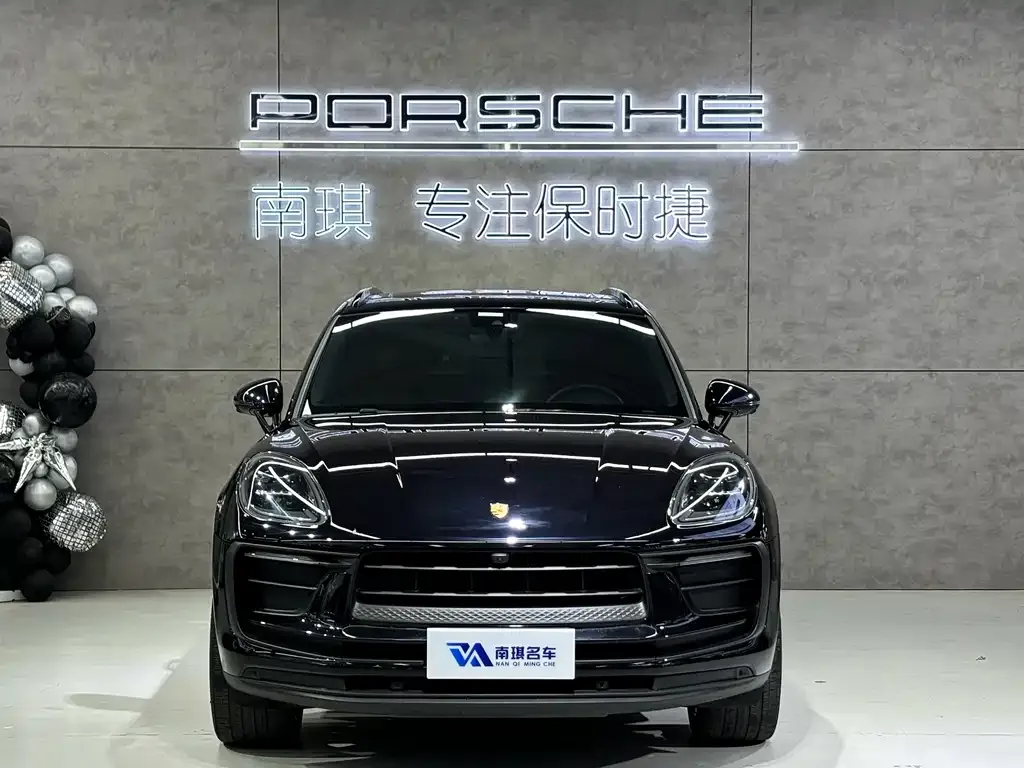 Porsche Macan — фото 8