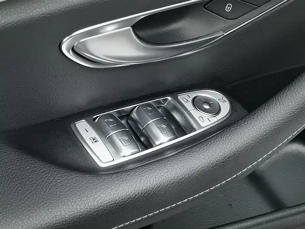 Mercedes-Benz E-Class (Import) — фото 10