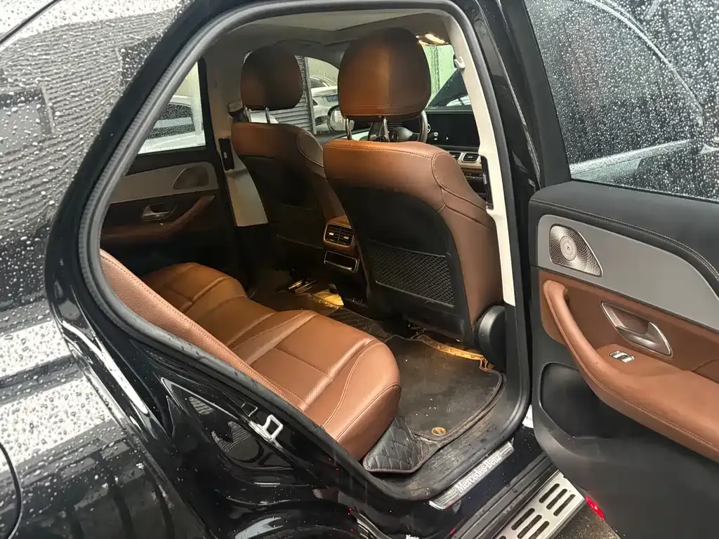 Mercedes-Benz GLE — фото 8