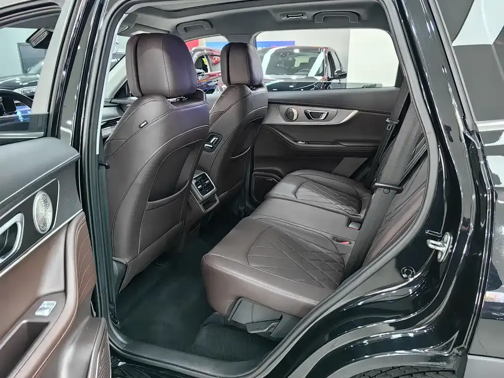 Chery Tiggo 8 PRO — фото 5