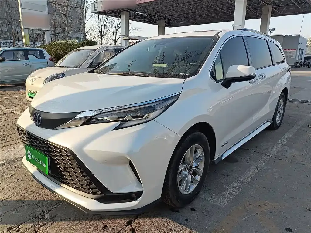 Toyota Granvia — фото 9