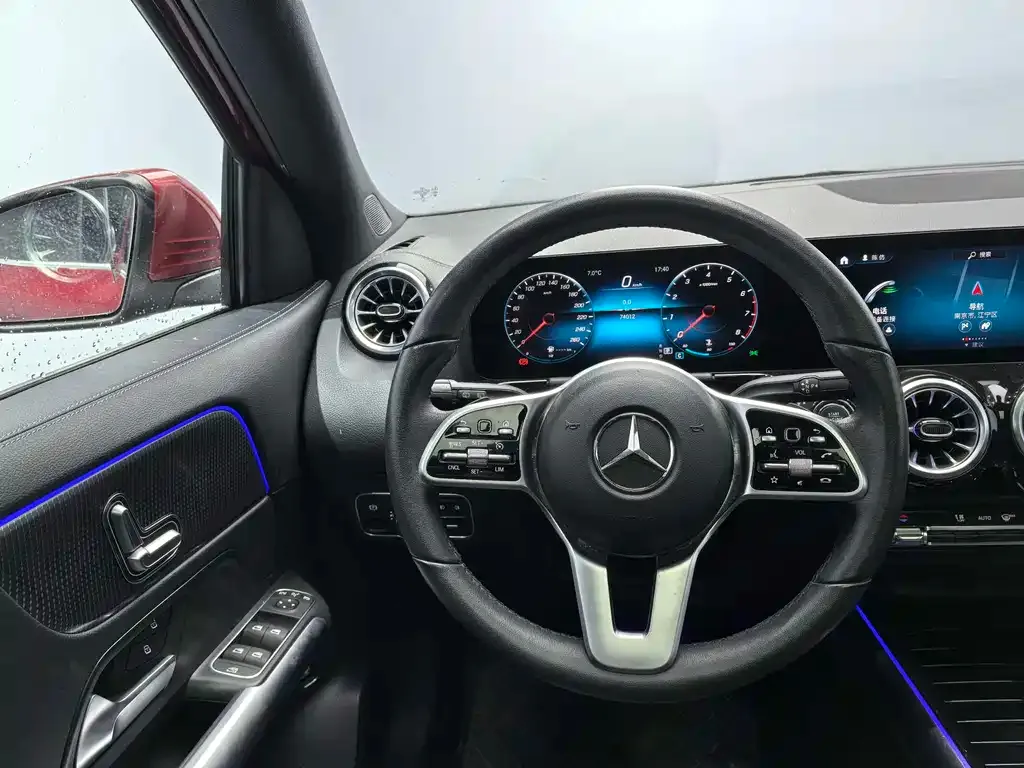Mercedes-Benz GLA — фото 3