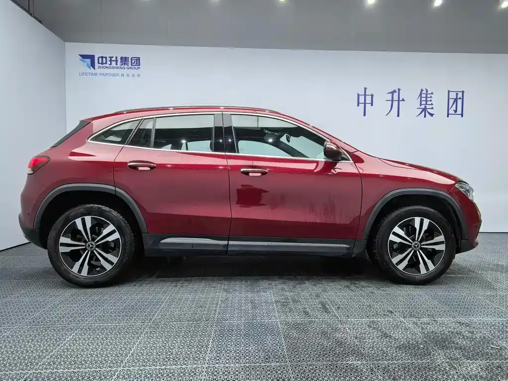 Mercedes-Benz GLA — фото 10
