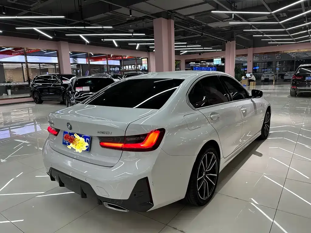 BMW 3 Series — фото 10
