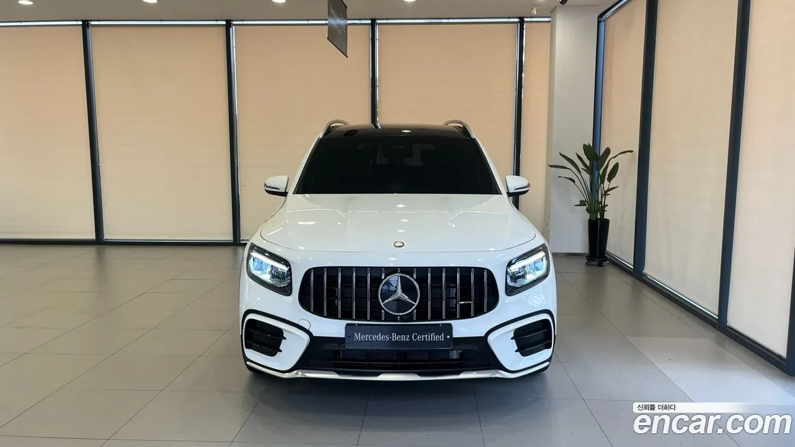 Mercedes-Benz GLB-Class — фото 2