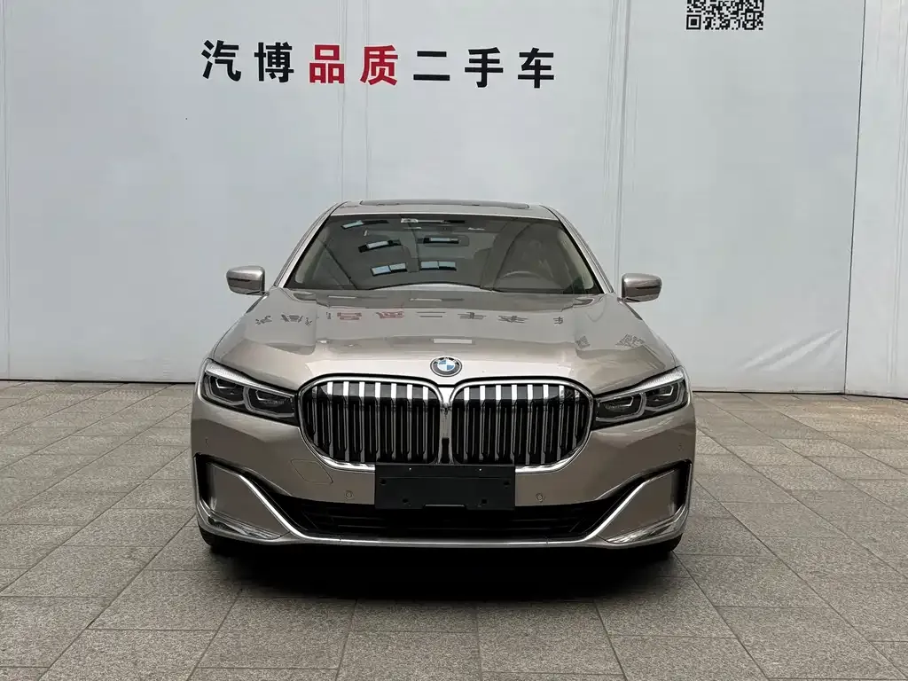 BMW 7 Series — фото 4