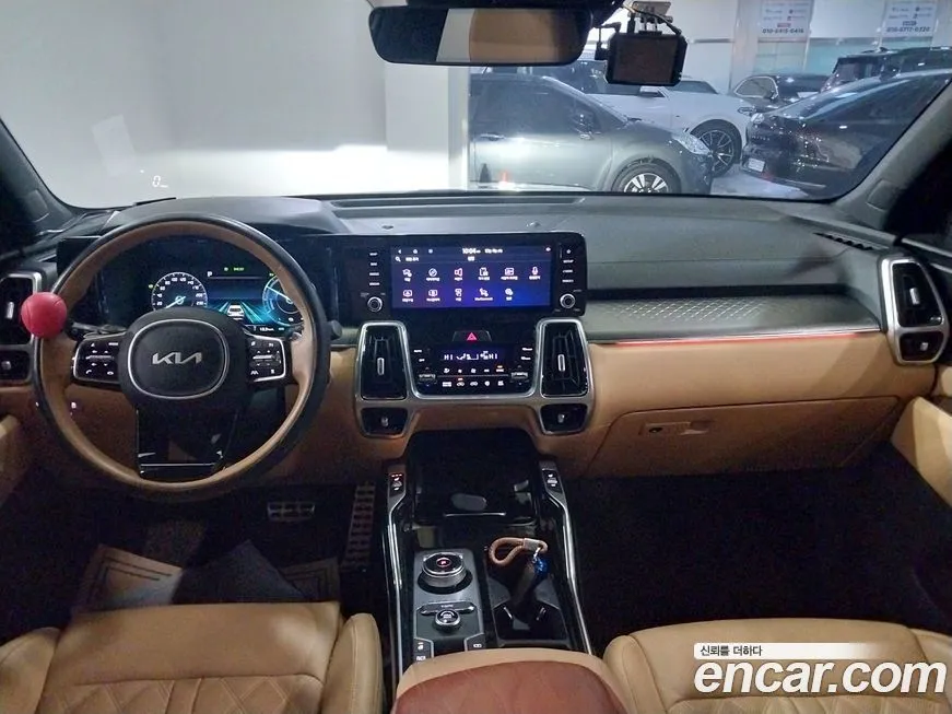 Kia Sorento — фото 5