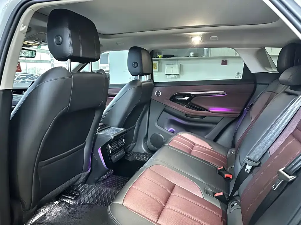 Land Rover Evoque — фото 10
