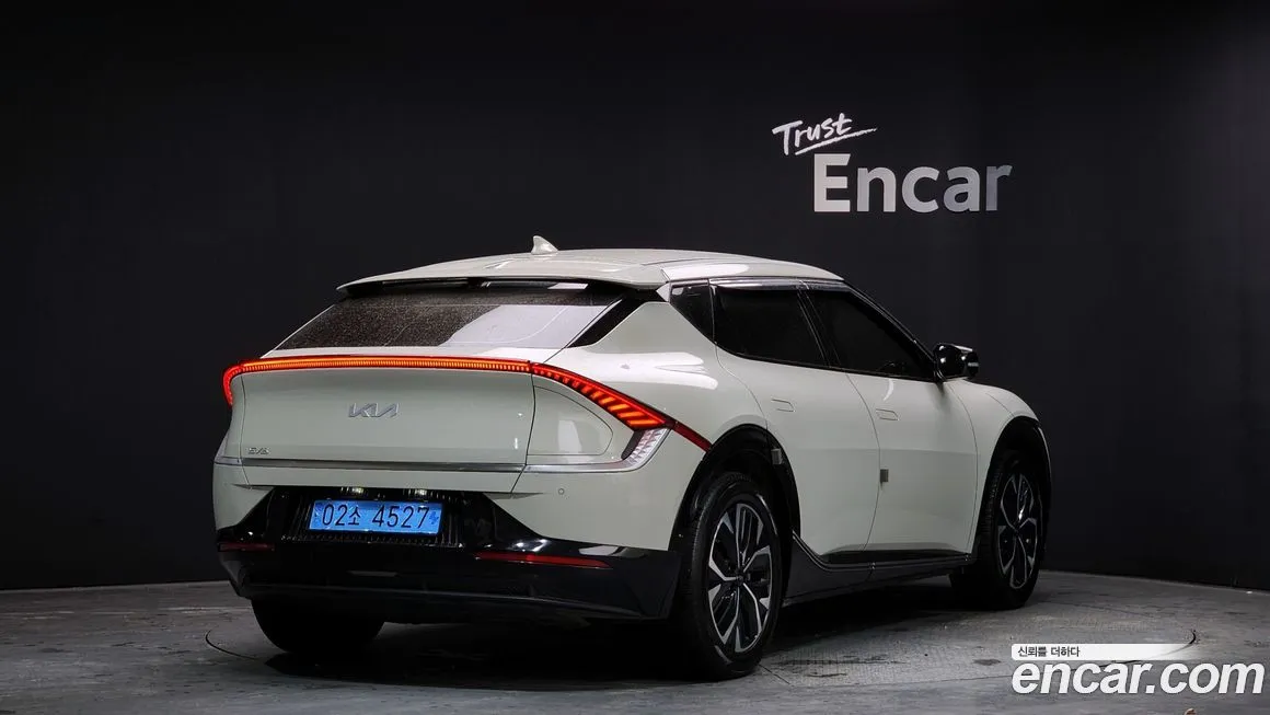 Kia EV6 — фото 4