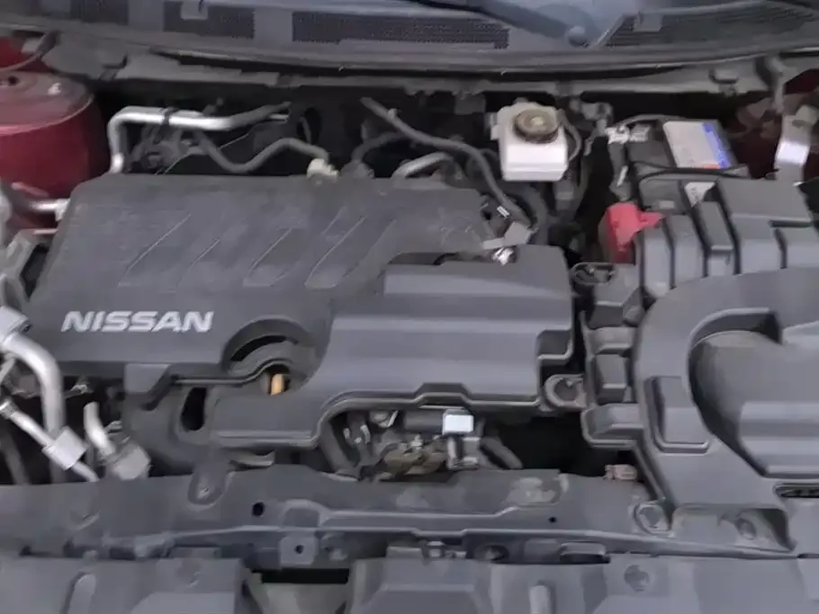 Nissan Qashqai — фото 10