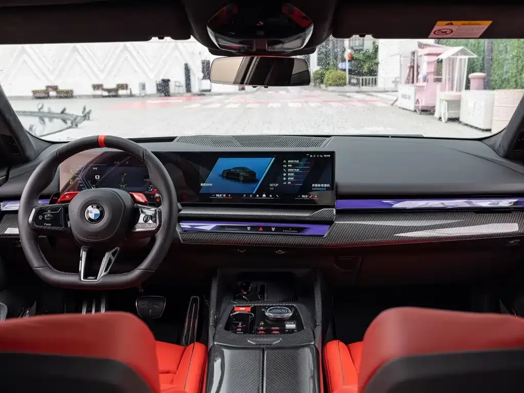 BMW M5 New Energy — фото 4