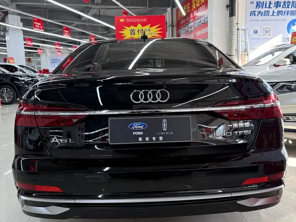 Audi A6L — фото 9