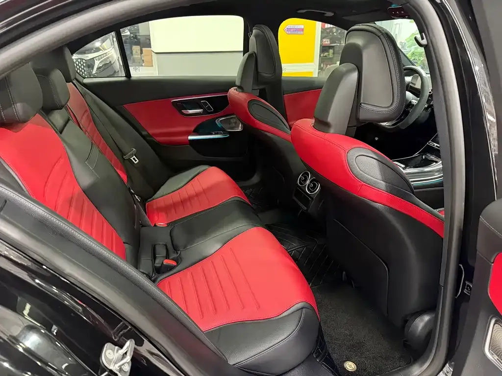 Mercedes-Benz C-Class AMG — фото 10