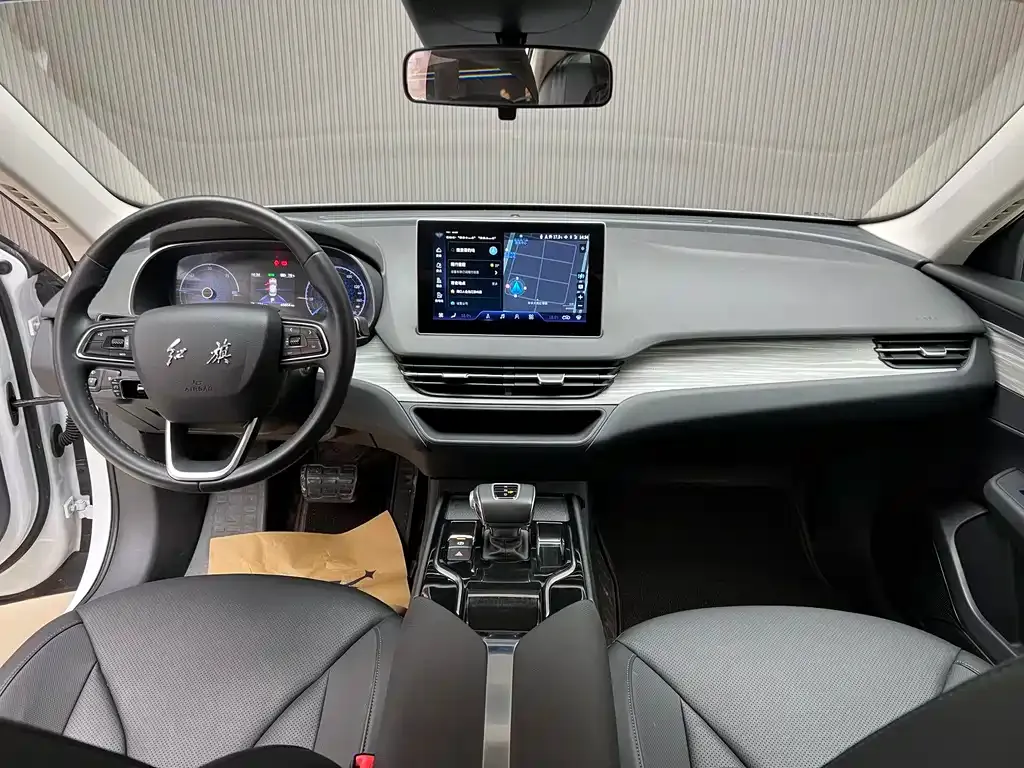 Hongqi E-QM5 — фото 10