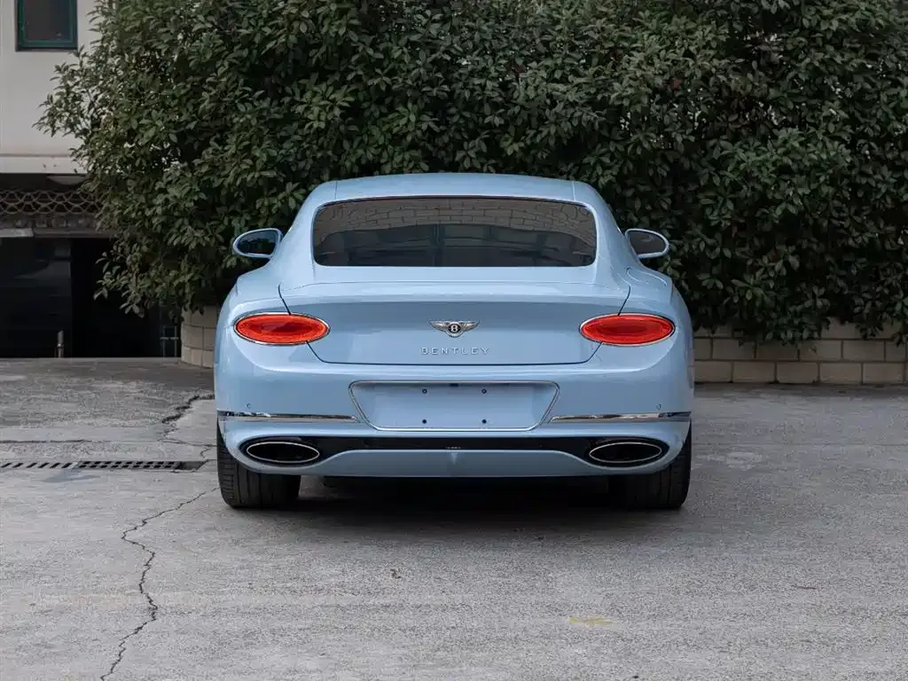 Bentley Continental — фото 6