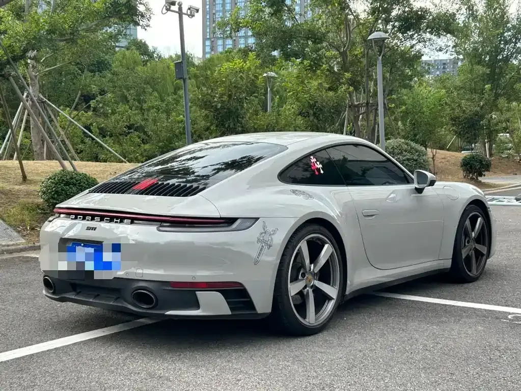 Porsche 911 — фото 10