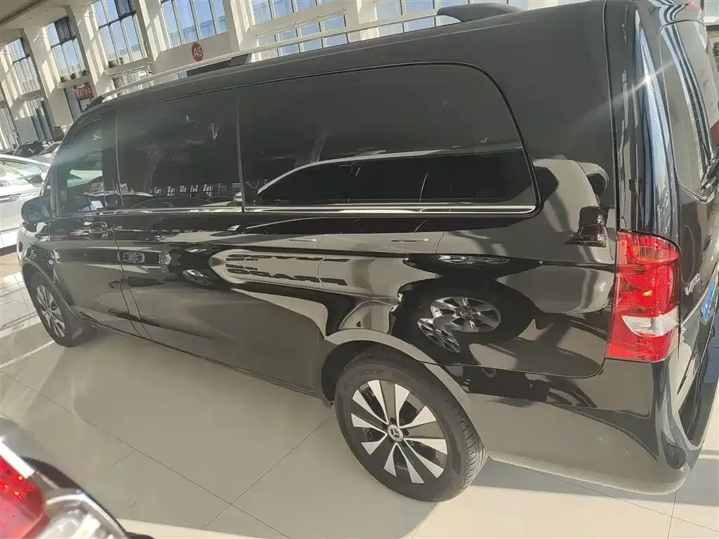 Mercedes-Benz Vito — фото 9