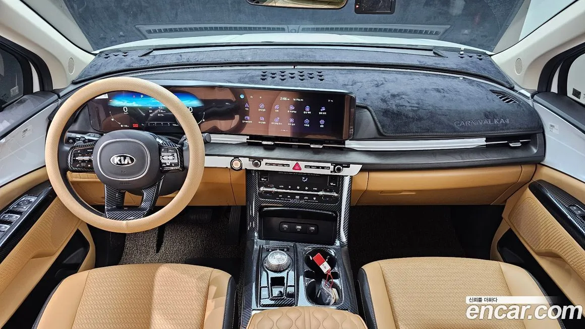Kia Carnival — фото 10