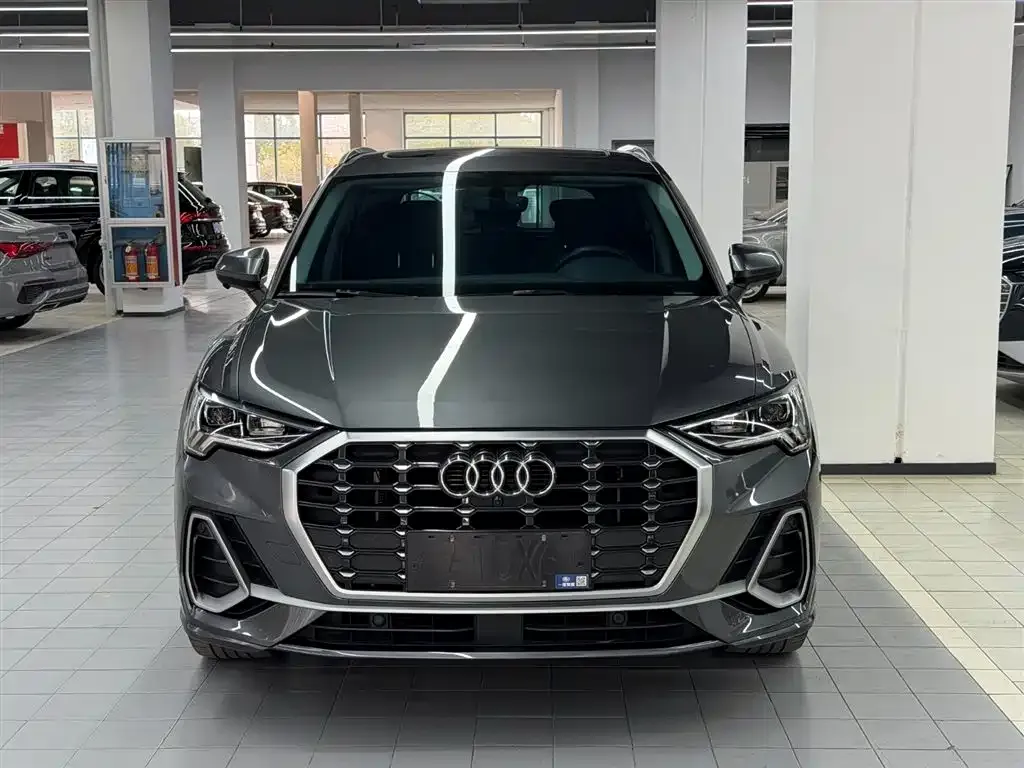 Audi Q3 — фото 2