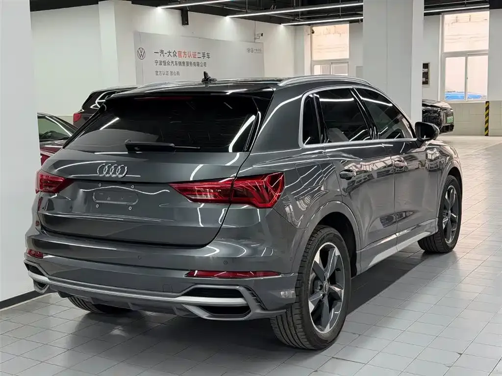 Audi Q3 — фото 4