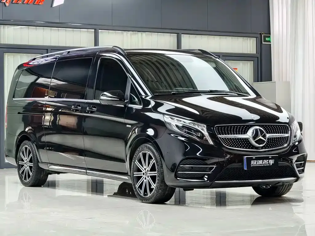 Mercedes-Benz V-Class — фото 4