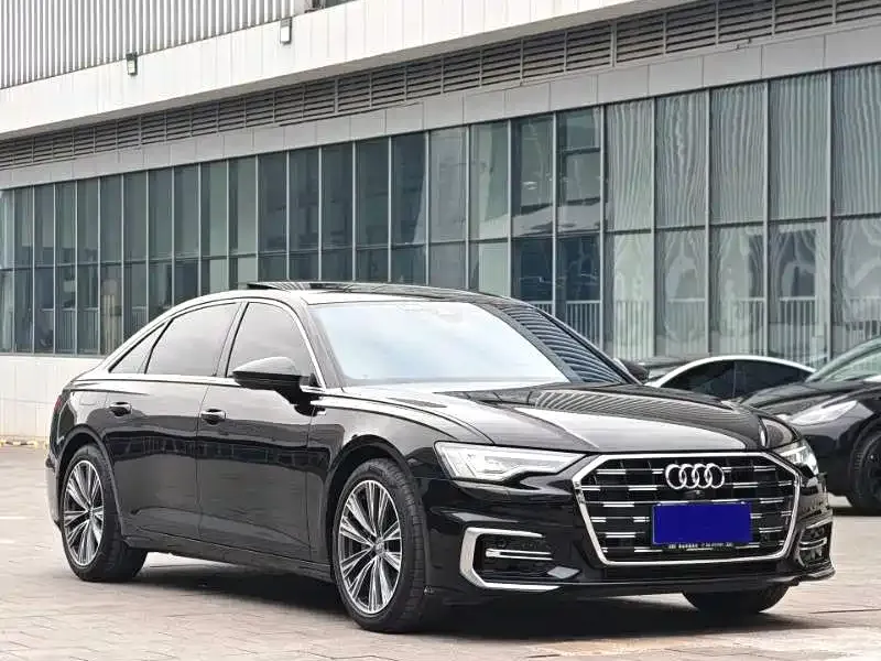 Audi A6L — фото 5