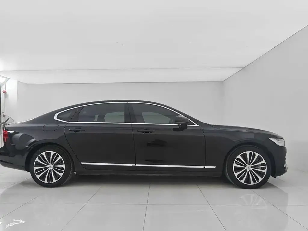 Volvo S90 PHEV — фото 3