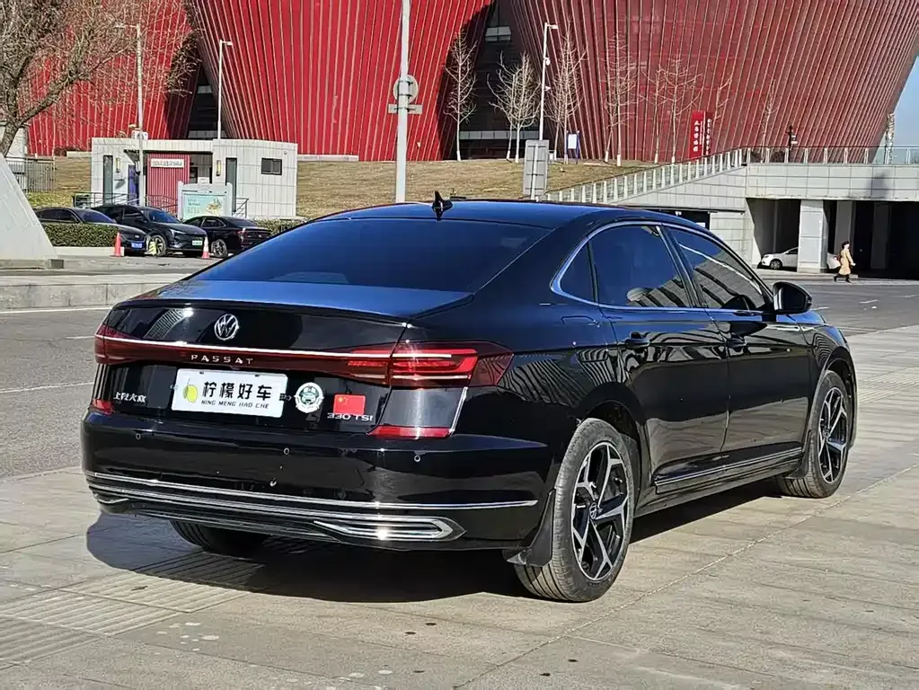 Volkswagen Passat — фото 2