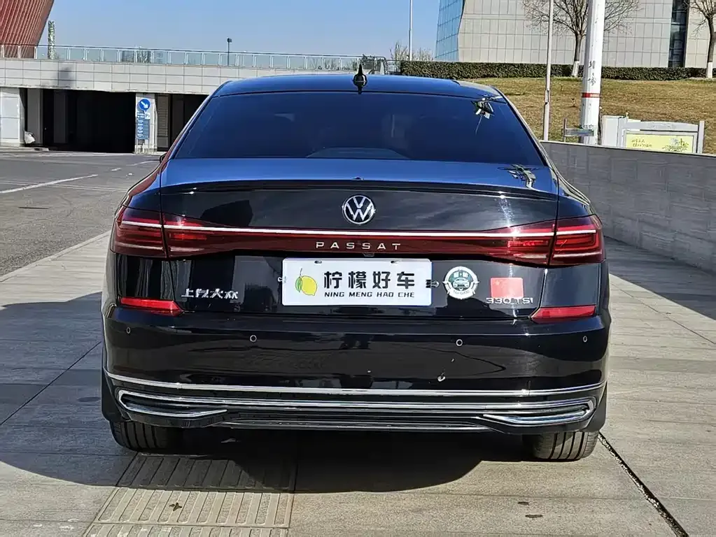Volkswagen Passat — фото 3